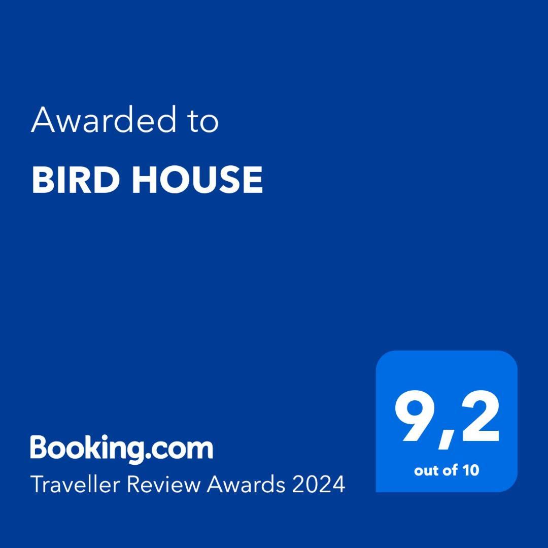 Bird House Hotel Prešov Buitenkant foto